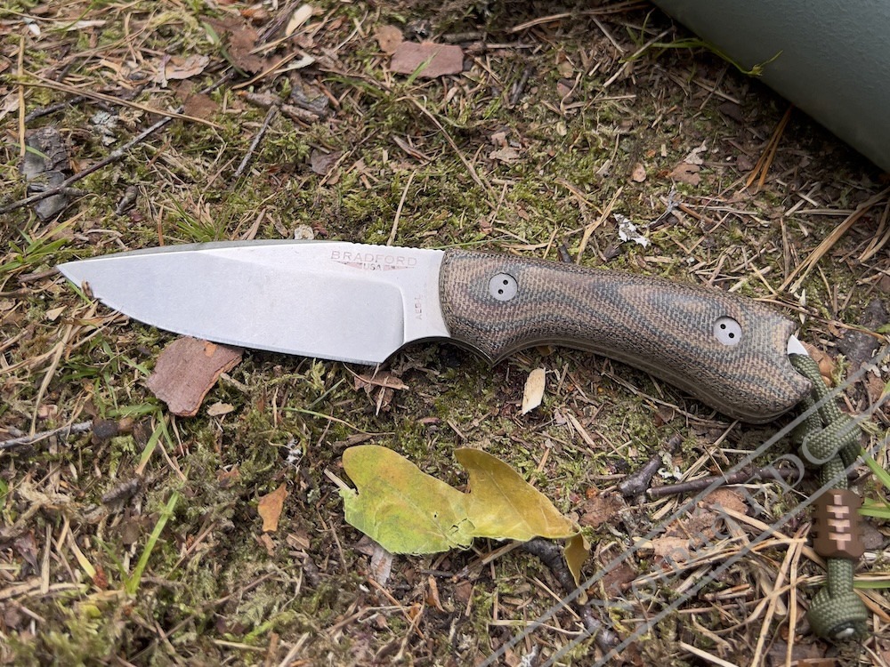 Bradley guardian 3 i skog